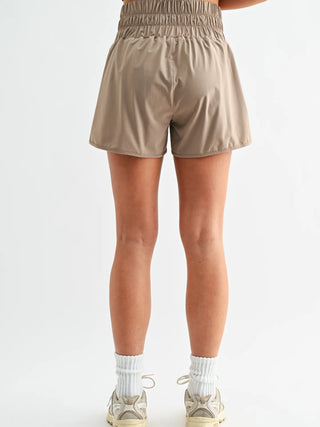 Scallop Edge Active Shorts - Taupe